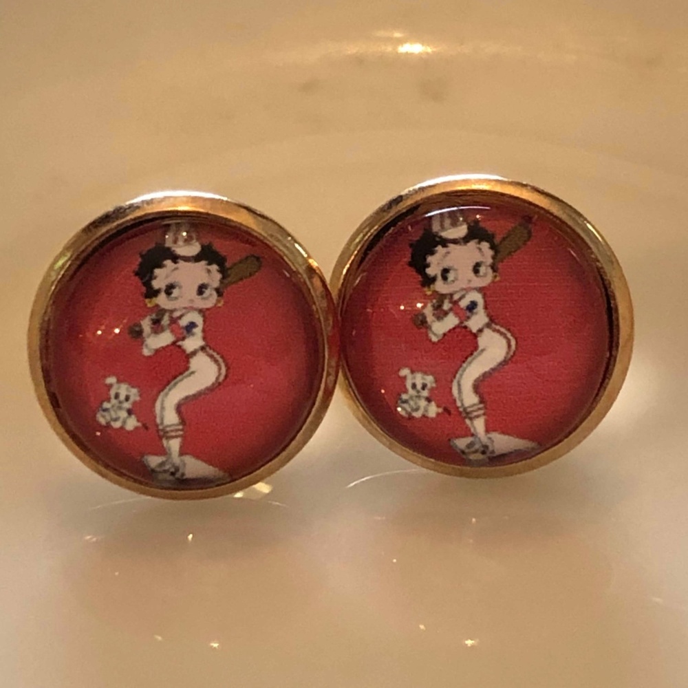 New, Betty Boop uniform series stud earrings - Picture 3 of 8